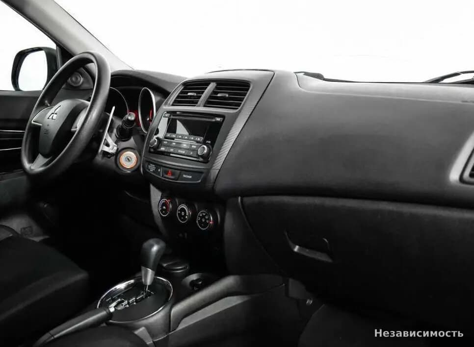 Mitsubishi ASX 2014 с пробегом — фото 9