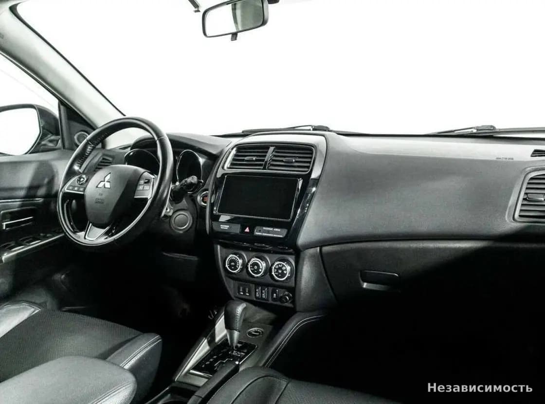 Mitsubishi ASX 2018 с пробегом — фото 9