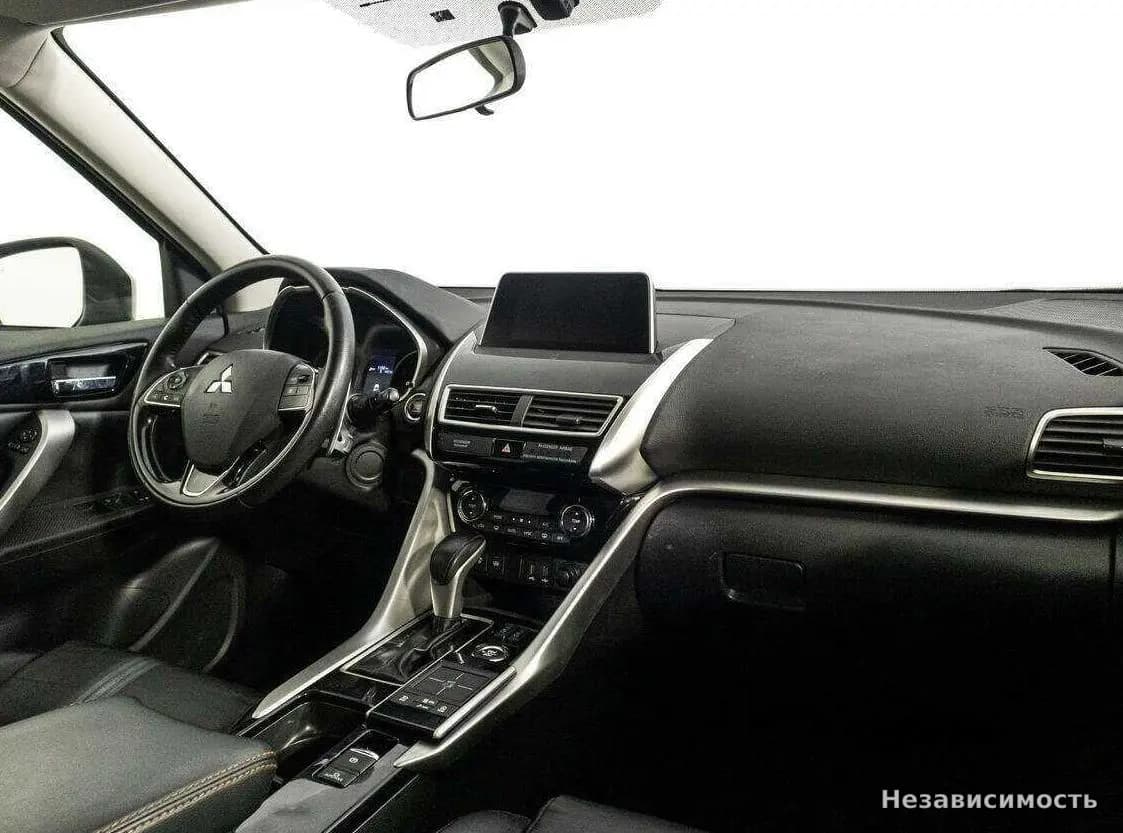 Mitsubishi Eclipse Cross 2018 с пробегом — фото 7