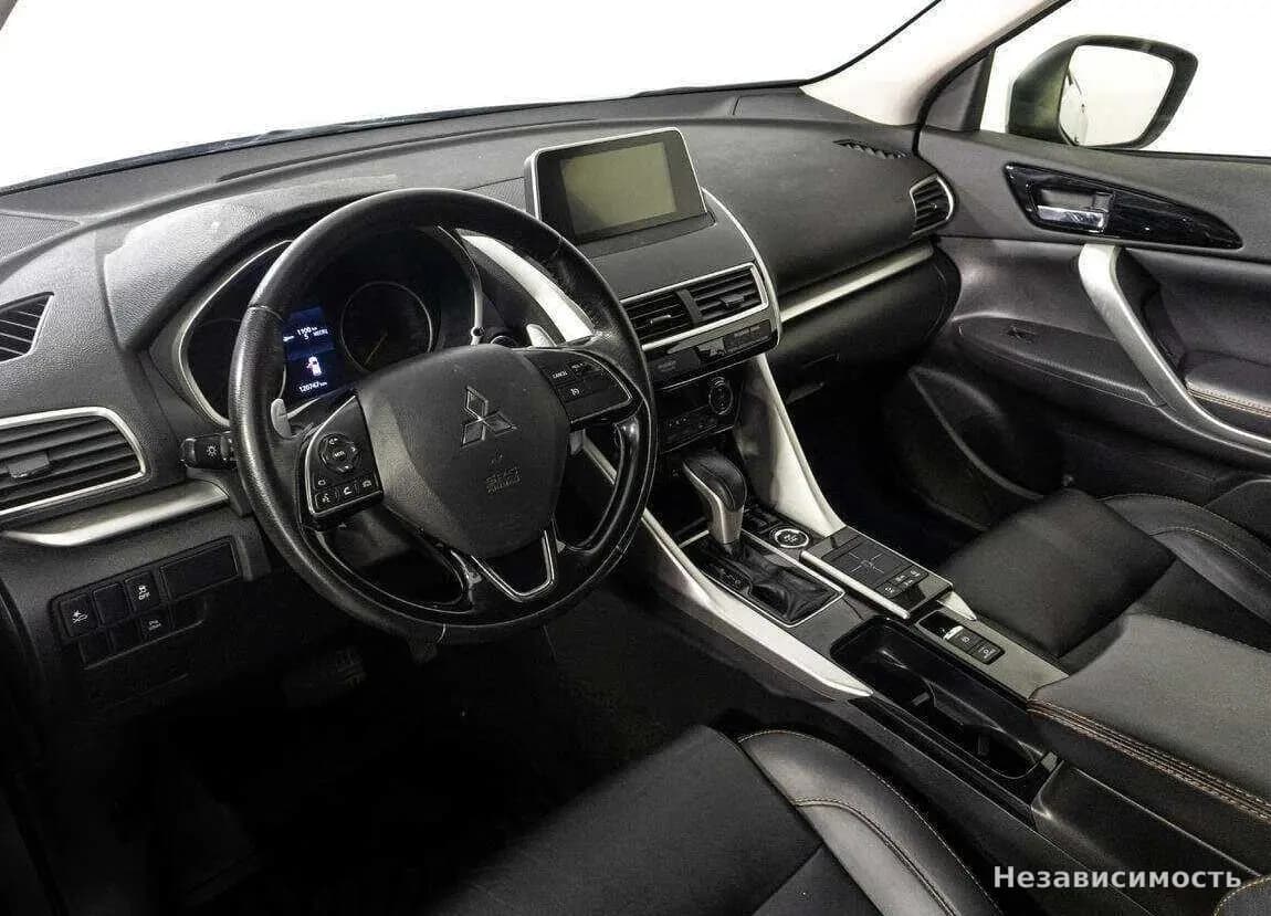 Mitsubishi Eclipse Cross 2018 с пробегом — фото 9