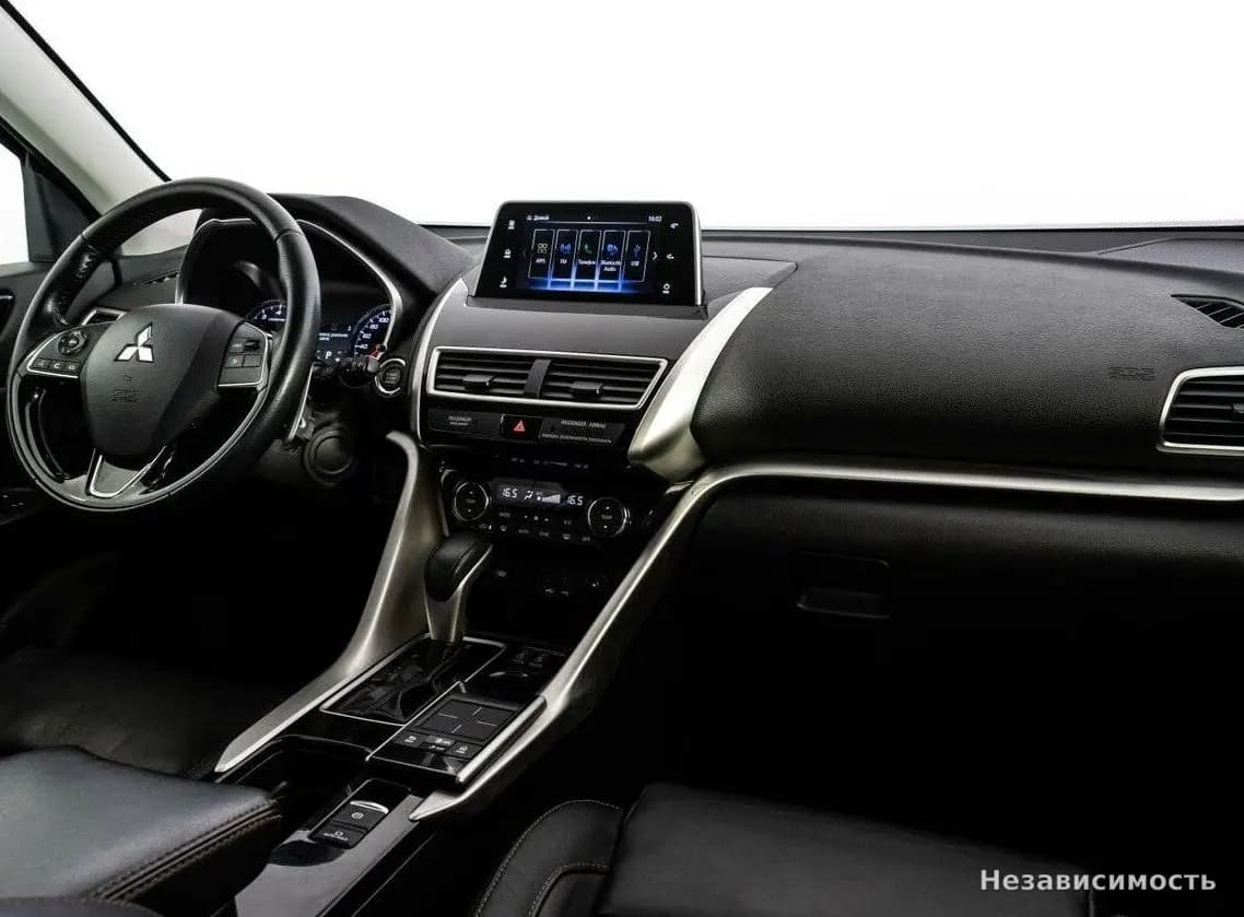 Mitsubishi Eclipse Cross 2018 с пробегом — фото 7