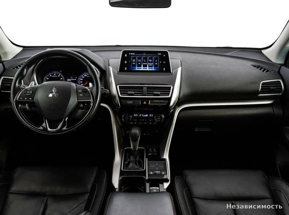 Mitsubishi Eclipse Cross 2018 с пробегом — фото 8