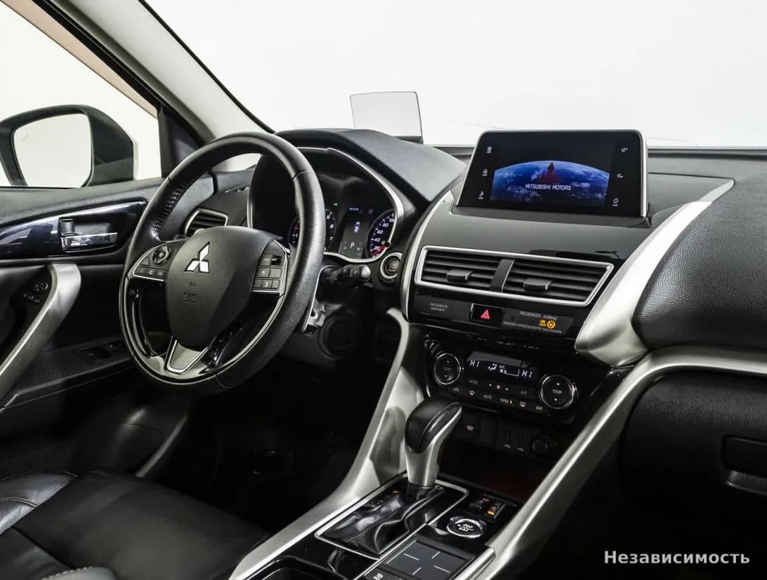 Mitsubishi Eclipse Cross 2018 с пробегом — фото 7