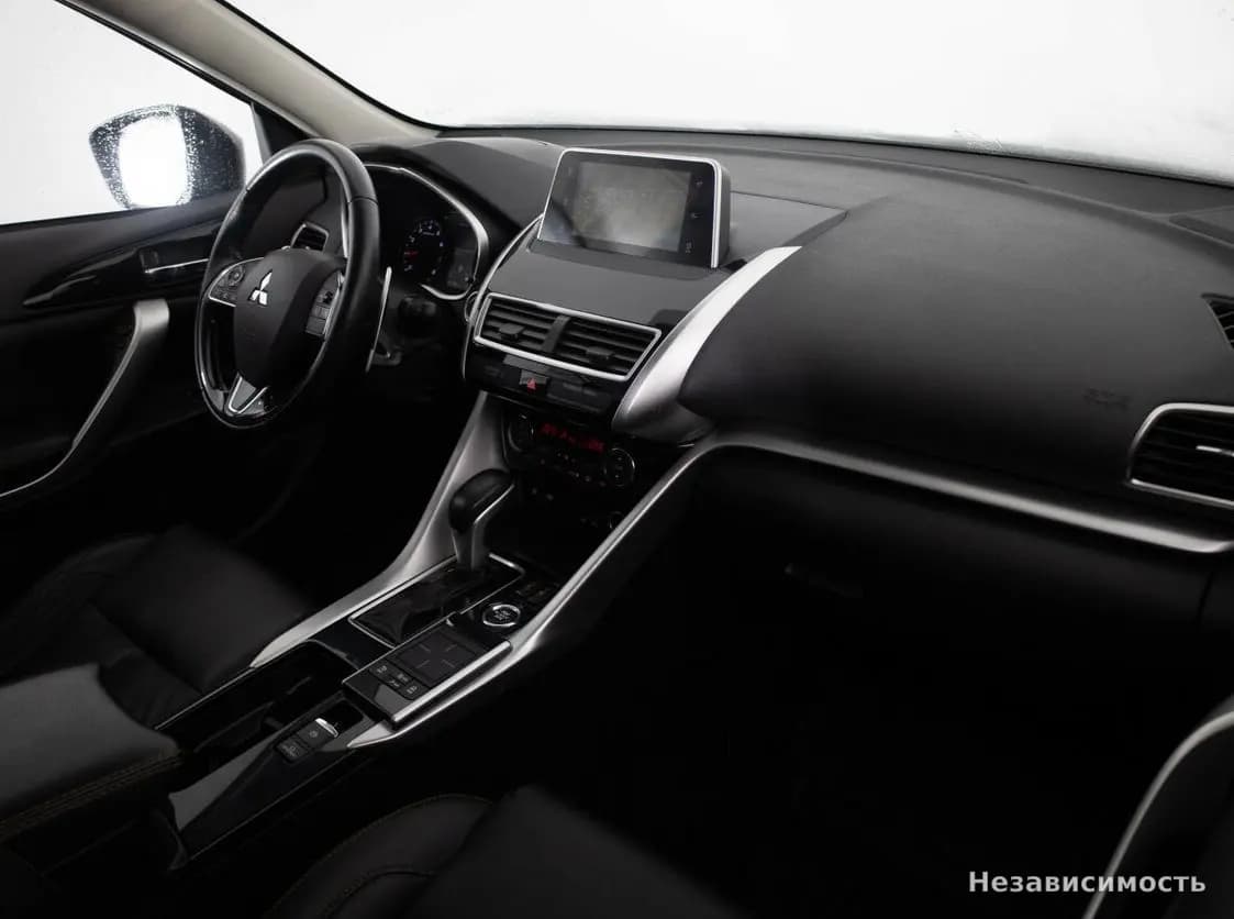Mitsubishi Eclipse Cross 2019 с пробегом — фото 9