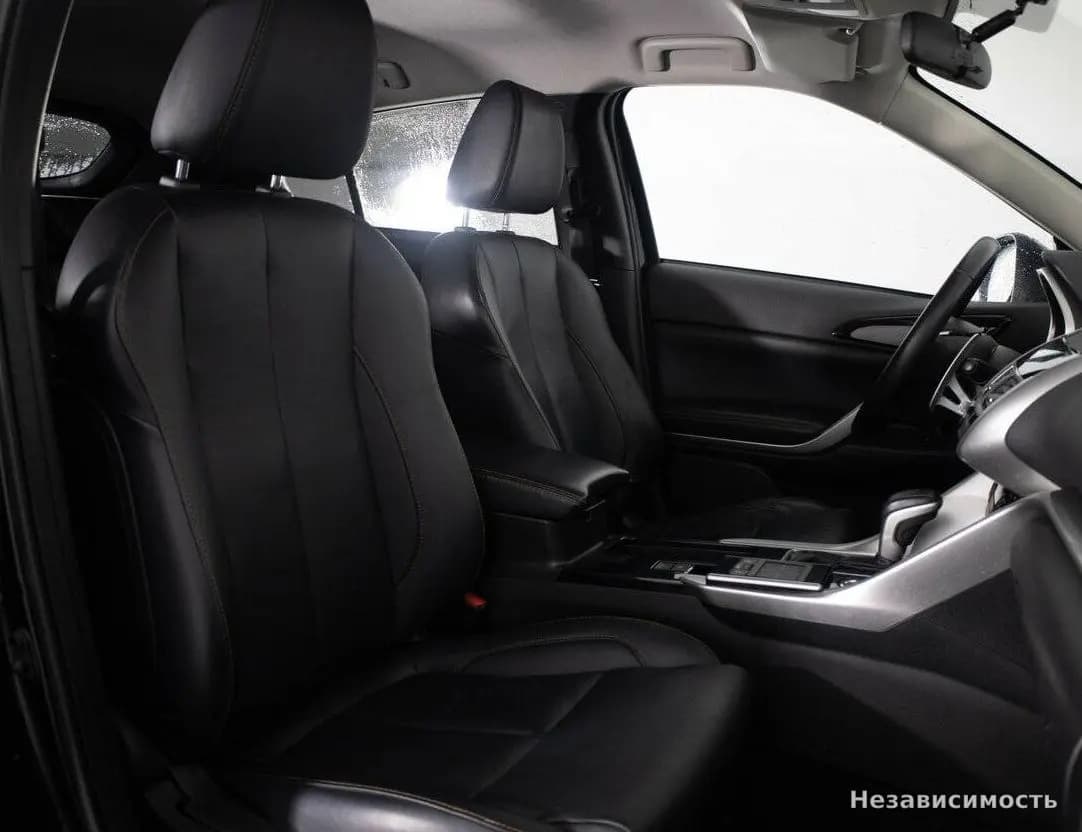 Mitsubishi Eclipse Cross 2019 с пробегом — фото 10