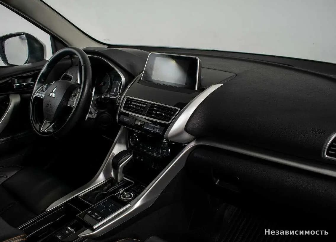 Mitsubishi Eclipse Cross 2019 с пробегом — фото 9
