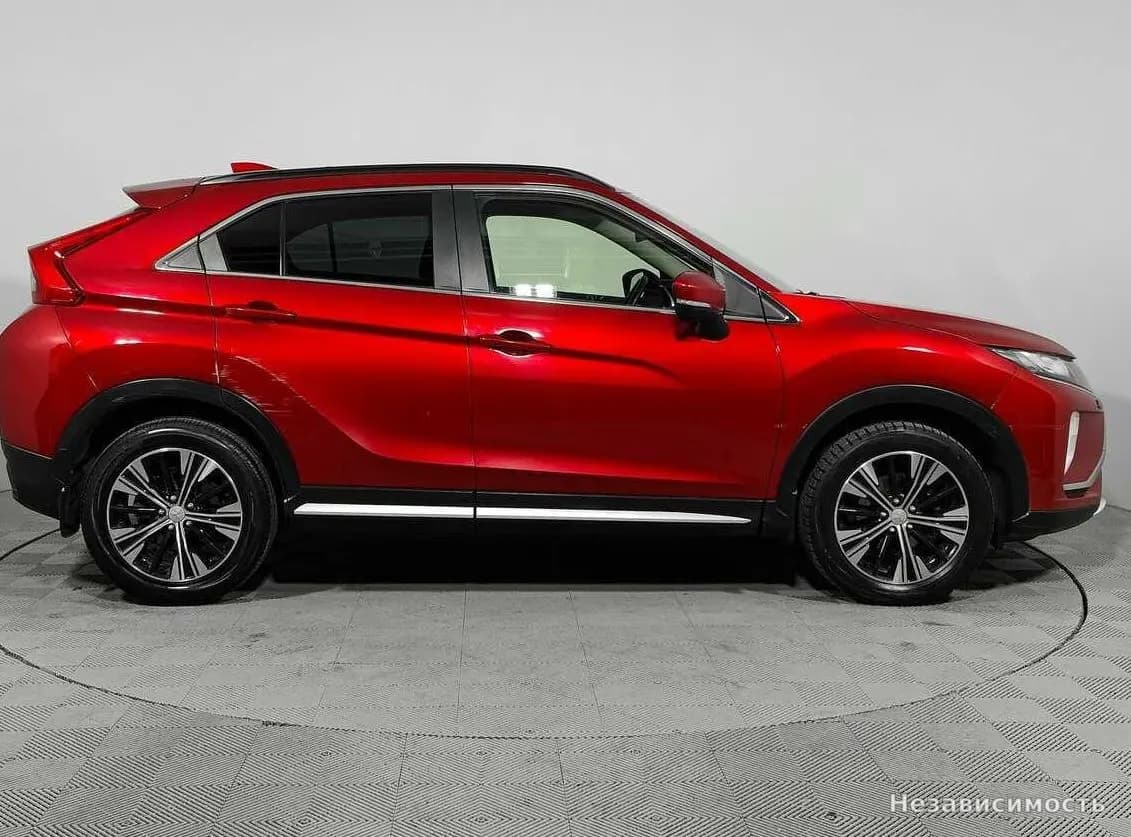 Mitsubishi Eclipse Cross 2018 с пробегом — фото 5