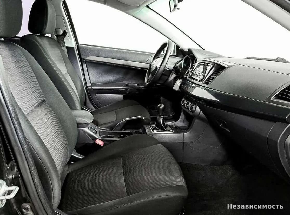 Mitsubishi Lancer 2012 с пробегом — фото 10