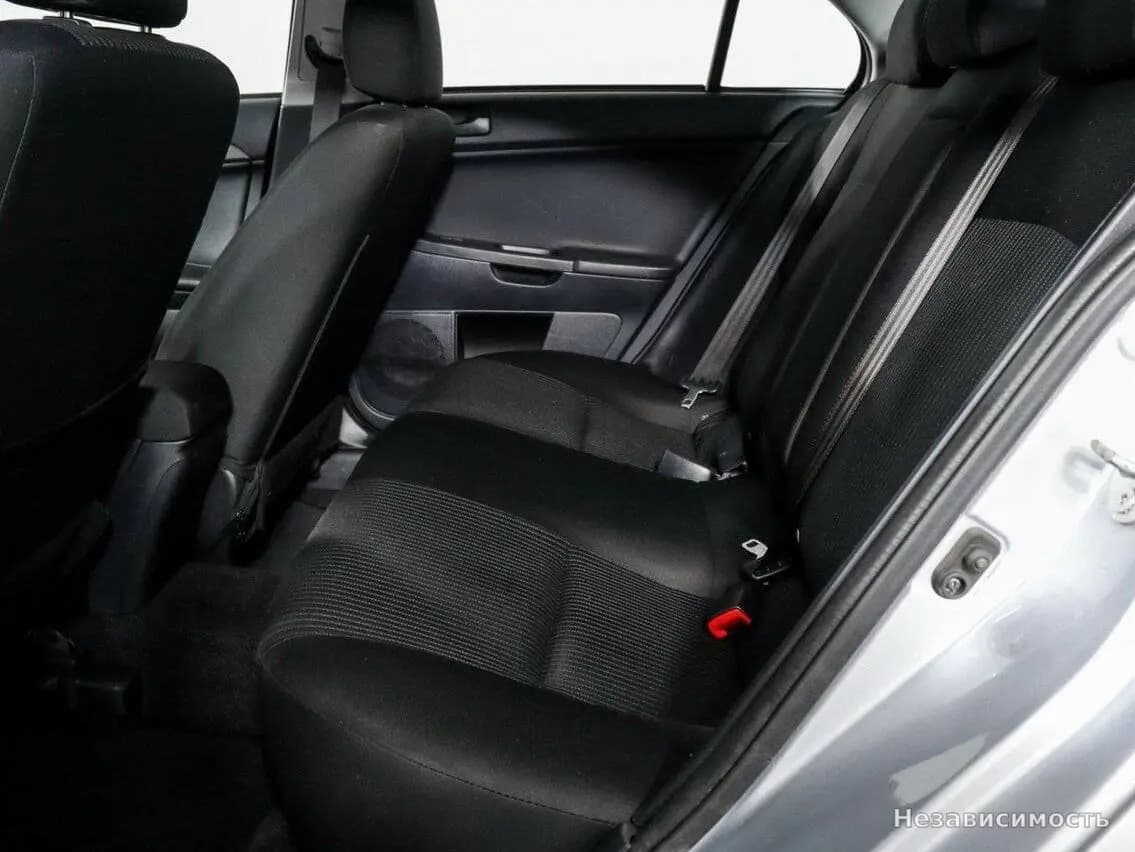 Mitsubishi Lancer 2014 с пробегом — фото 9