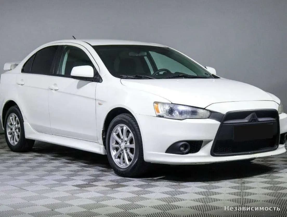 Mitsubishi Lancer 2012 с пробегом — фото 3