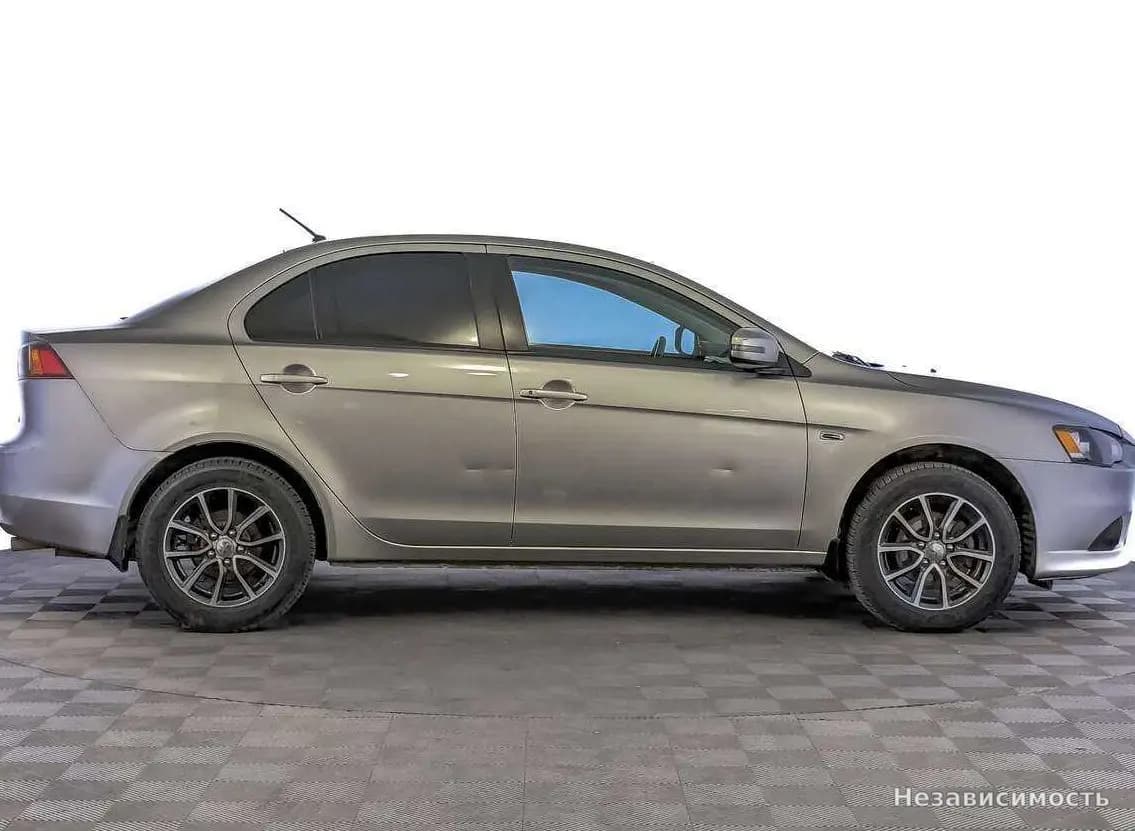Mitsubishi Lancer 2015 с пробегом — фото 4