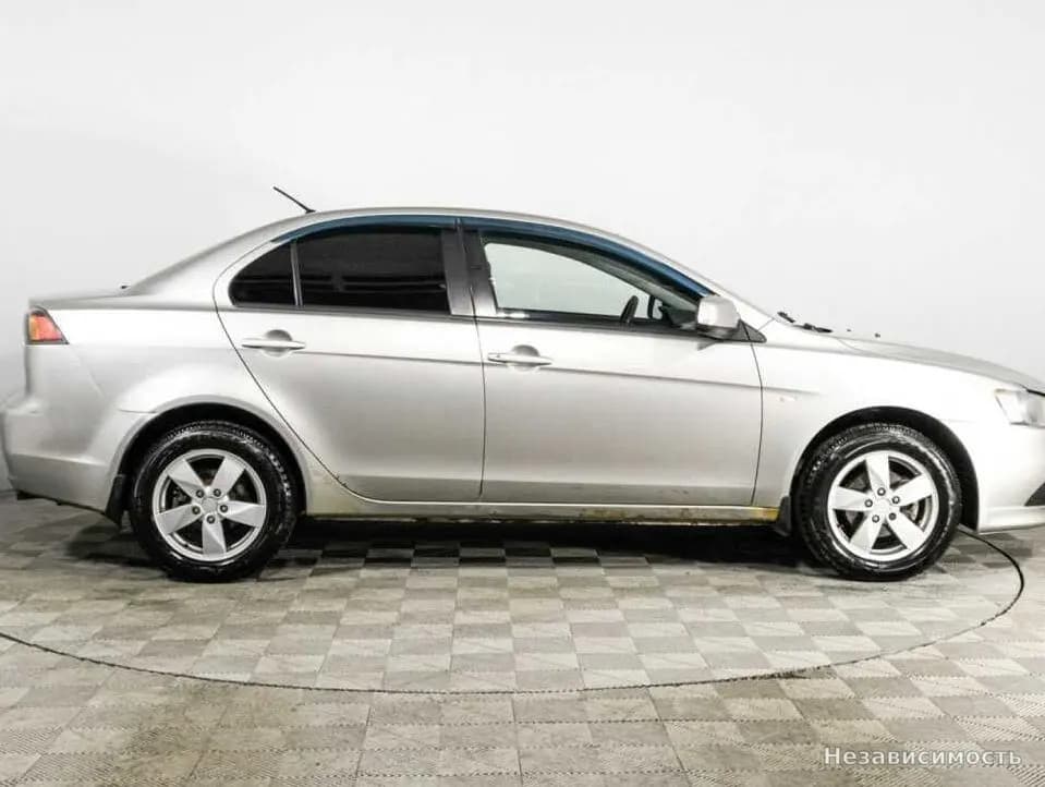 Mitsubishi Lancer 2012 с пробегом — фото 4