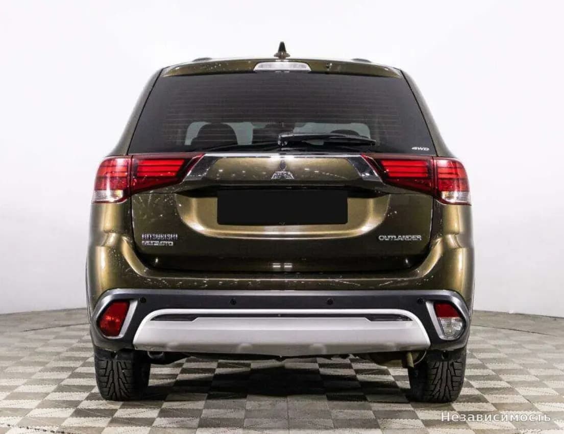 Mitsubishi Outlander 2019 с пробегом — фото 6