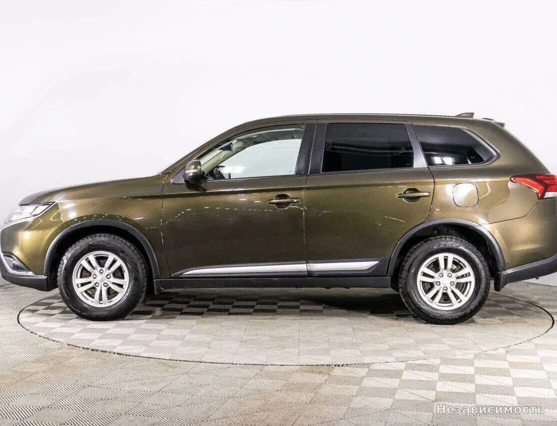 Mitsubishi Outlander 2019 с пробегом — фото 8