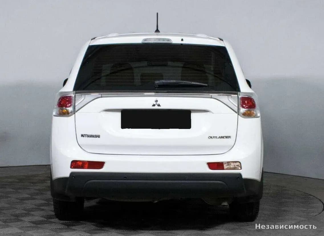 Mitsubishi Outlander 2014 с пробегом — фото 5