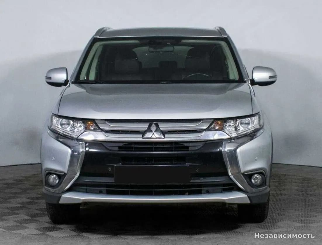 Mitsubishi Outlander 2017 с пробегом — фото 2