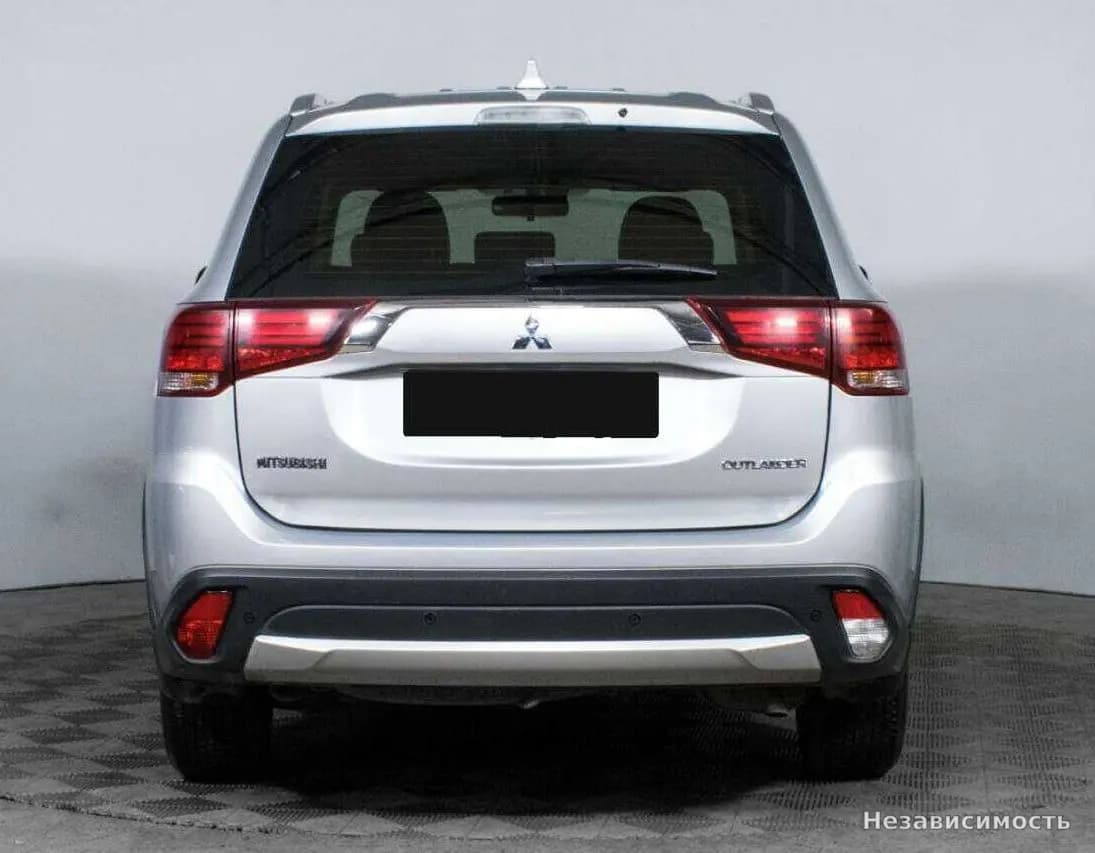 Mitsubishi Outlander 2017 с пробегом — фото 5