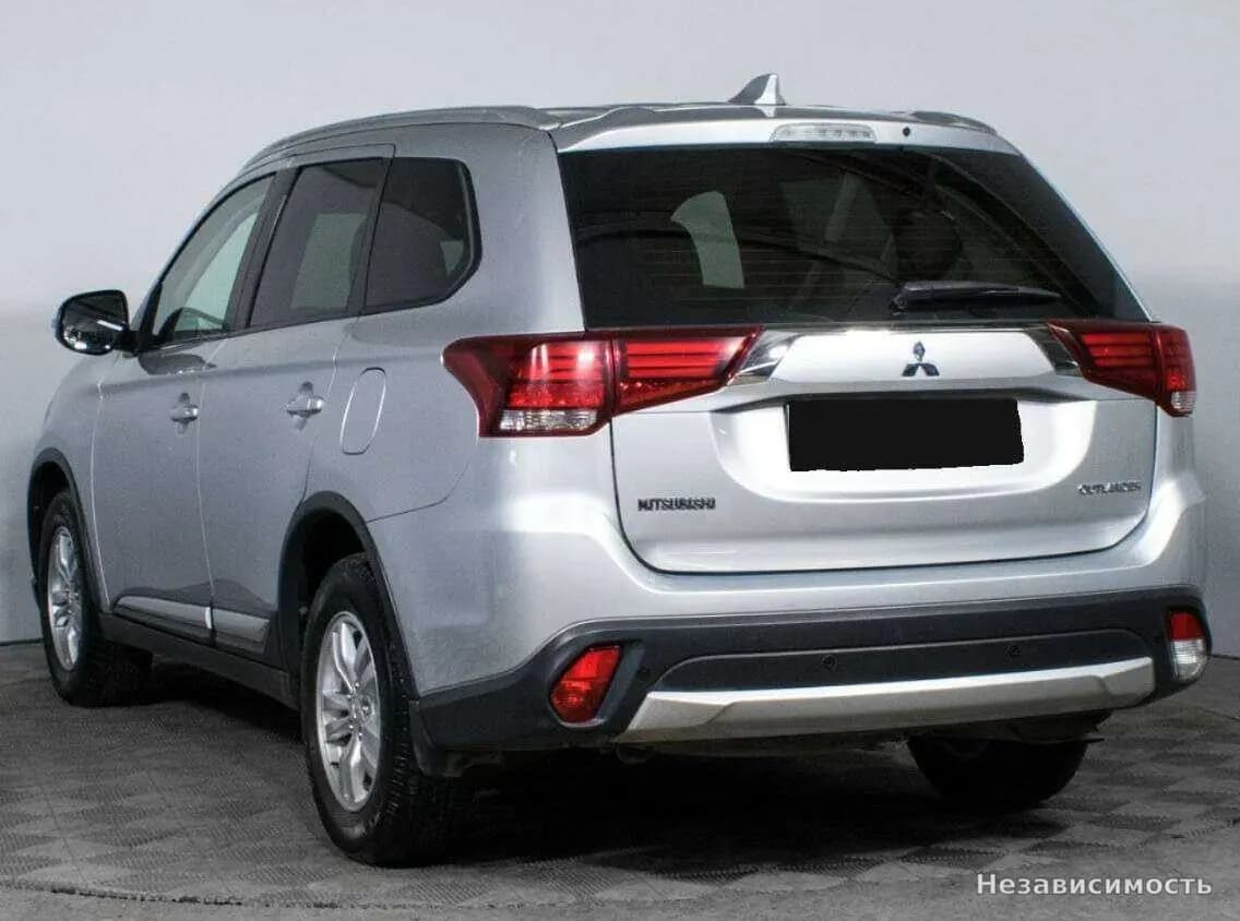 Mitsubishi Outlander 2017 с пробегом — фото 6