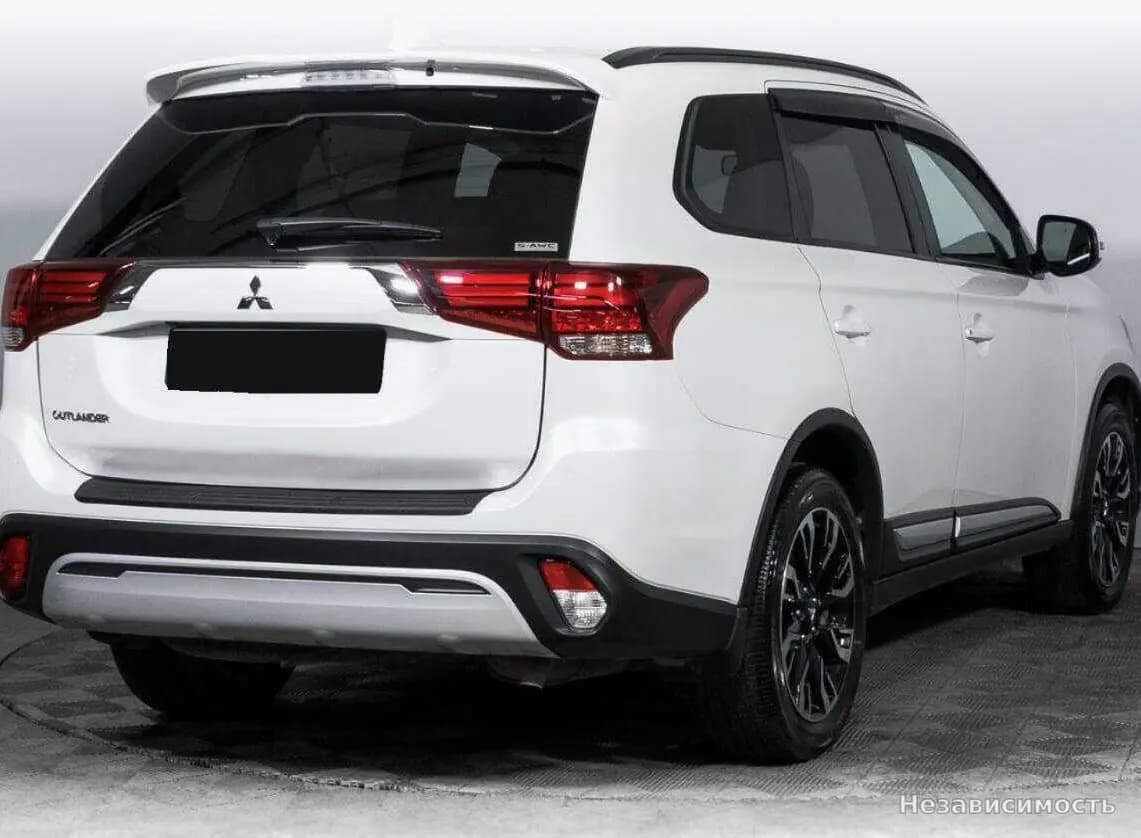 Mitsubishi Outlander 2021 с пробегом — фото 5