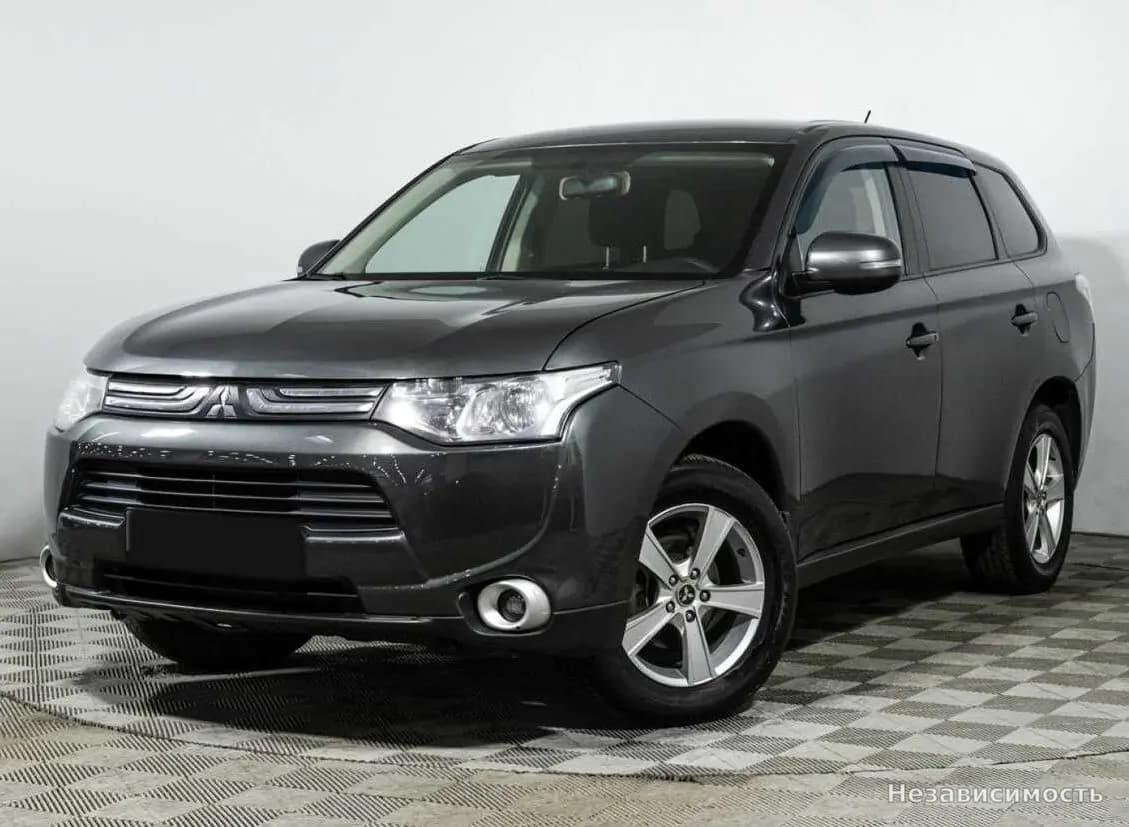 Mitsubishi Outlander, 2013 с пробегом