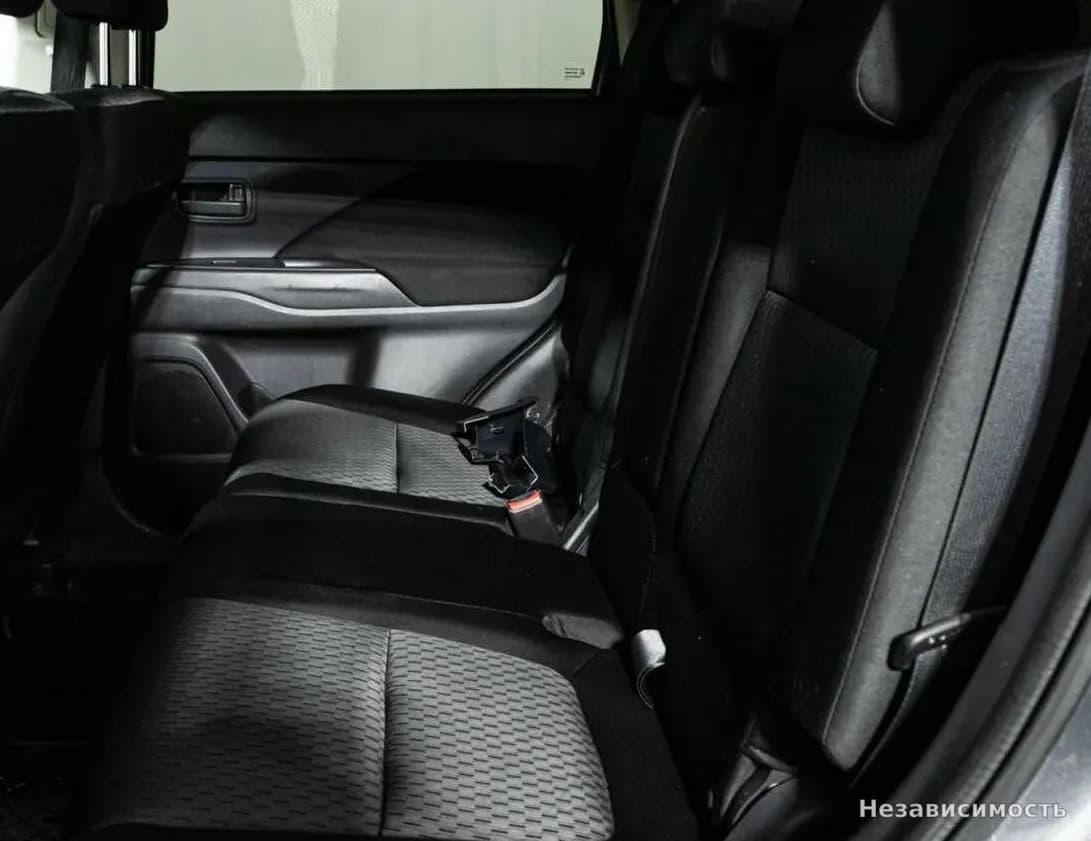 Mitsubishi Outlander 2013 с пробегом — фото 10