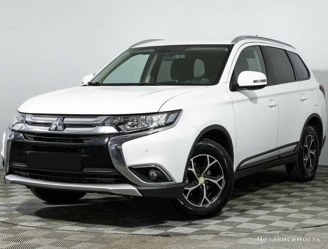 Mitsubishi Outlander, 2016 с пробегом