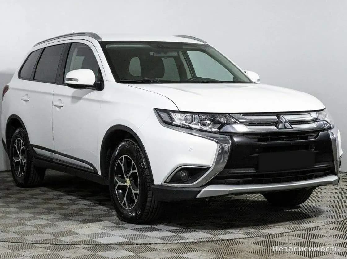 Mitsubishi Outlander 2016 с пробегом — фото 3