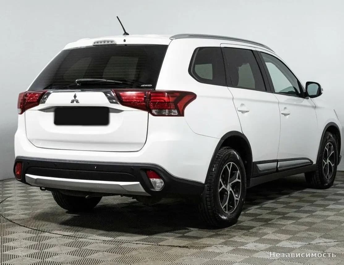 Mitsubishi Outlander 2016 с пробегом — фото 5
