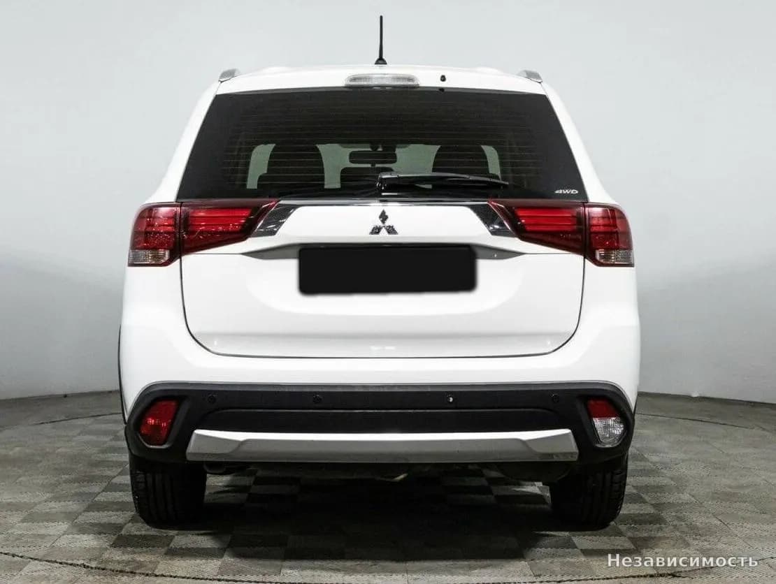 Mitsubishi Outlander 2016 с пробегом — фото 6