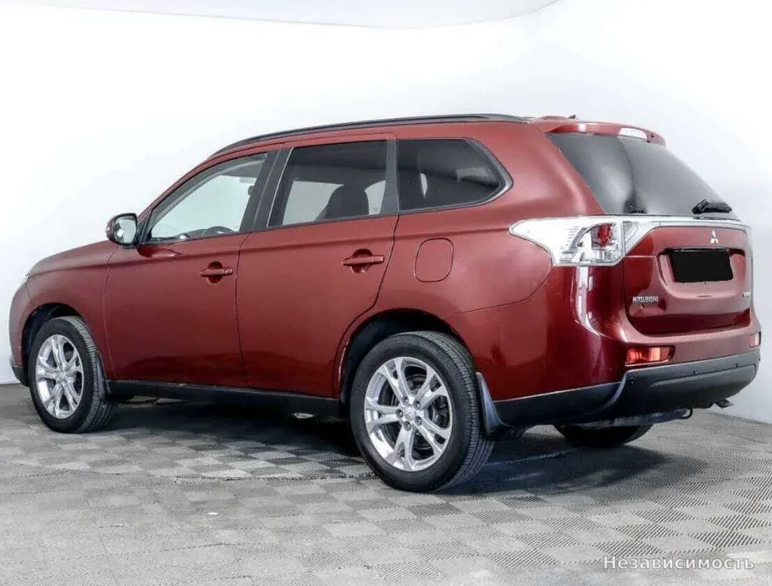 Mitsubishi Outlander 2013 с пробегом — фото 5