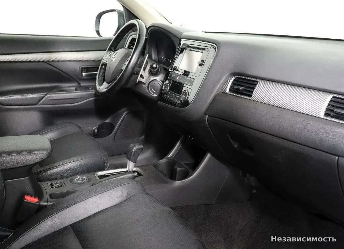 Mitsubishi Outlander 2013 с пробегом — фото 6