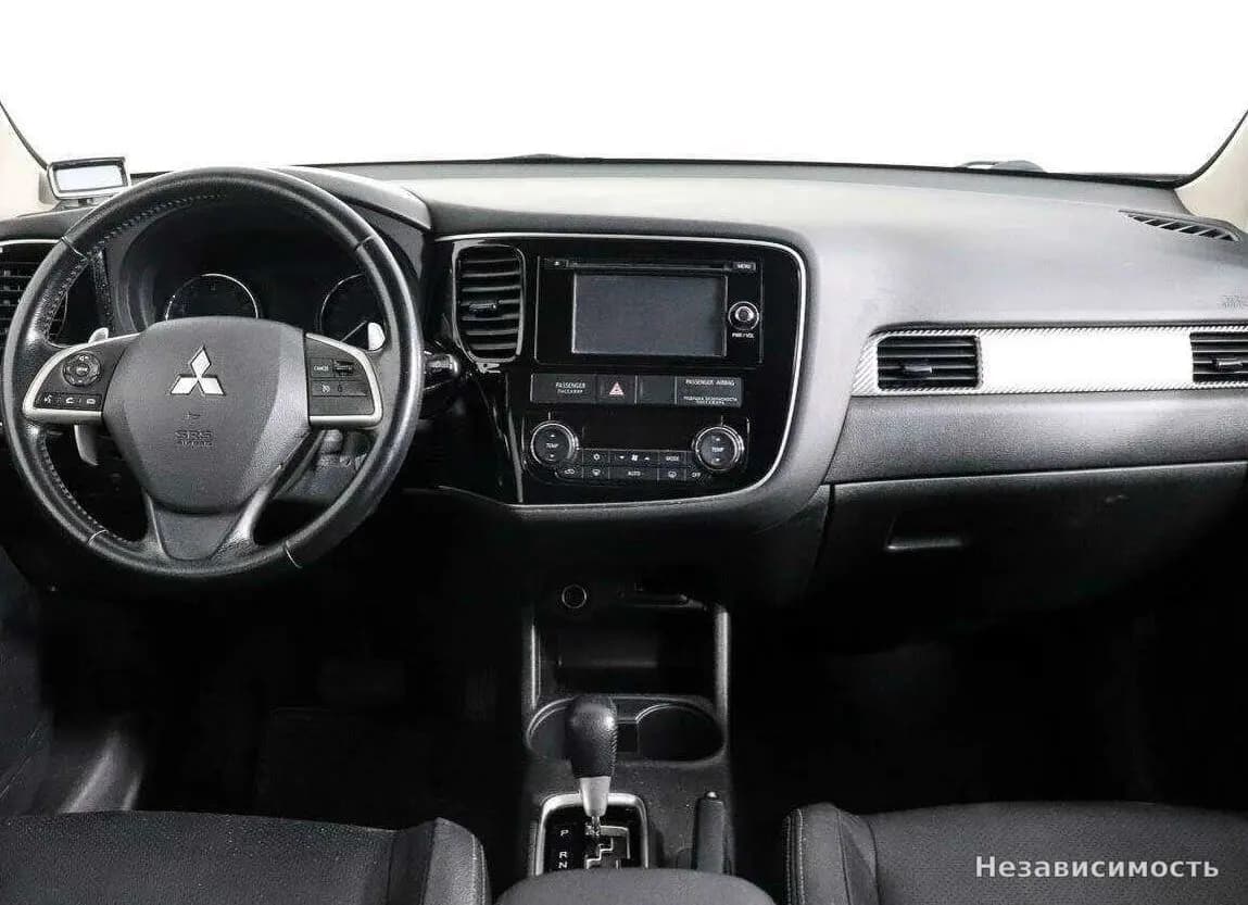 Mitsubishi Outlander 2013 с пробегом — фото 10