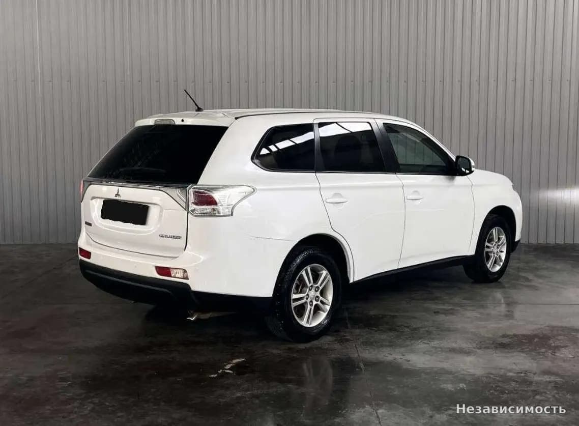Mitsubishi Outlander 2013 с пробегом — фото 5