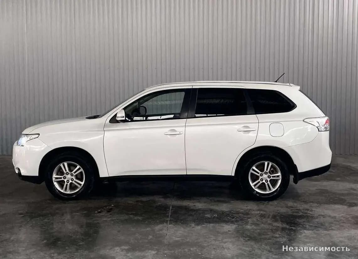 Mitsubishi Outlander 2013 с пробегом — фото 8
