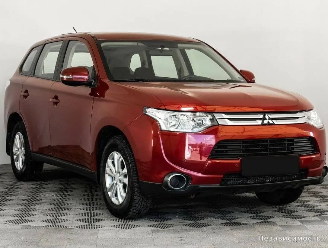 Mitsubishi Outlander 2014 с пробегом — фото 3