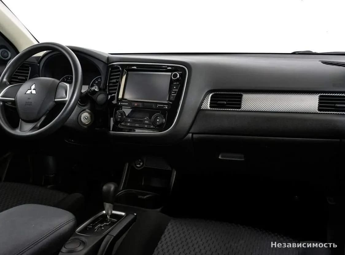 Mitsubishi Outlander 2014 с пробегом — фото 9
