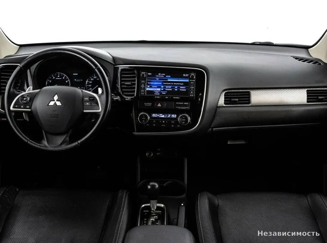 Mitsubishi Outlander 2014 с пробегом — фото 8