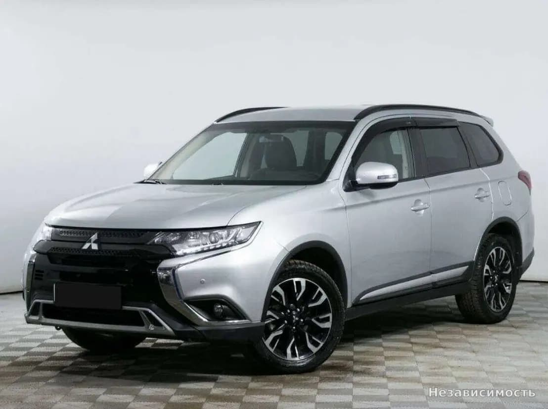 Mitsubishi Outlander, 2021 с пробегом
