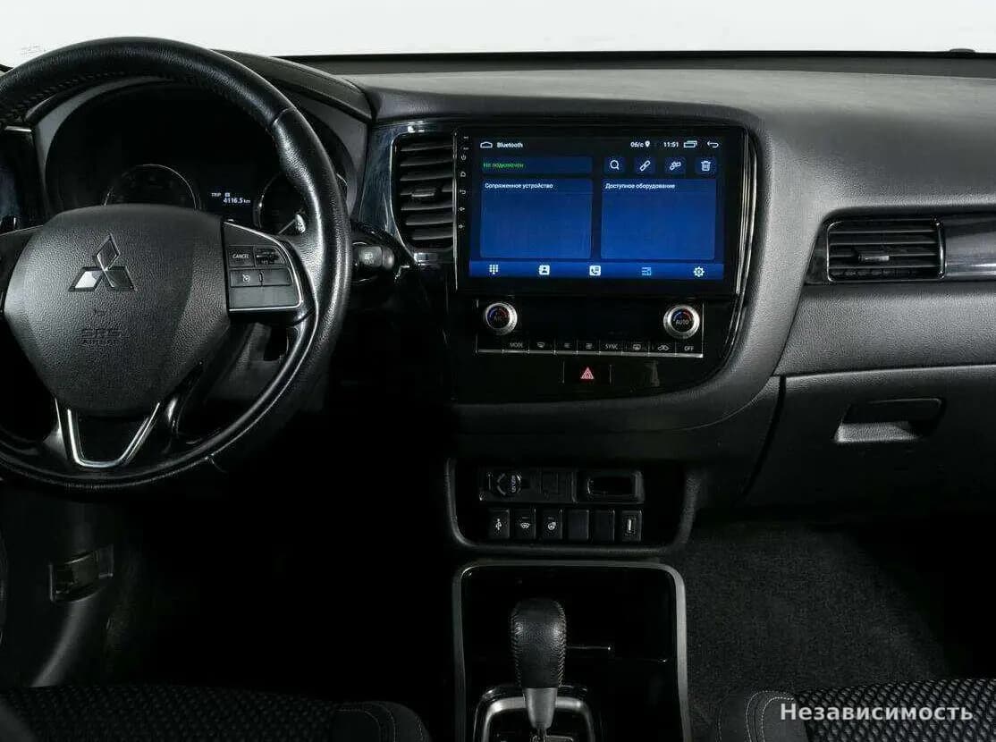 Mitsubishi Outlander 2021 с пробегом — фото 10