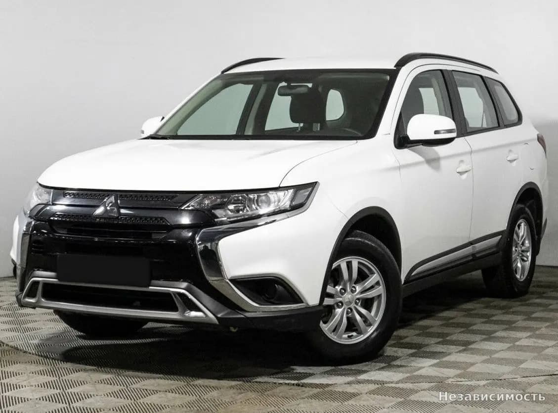 Mitsubishi Outlander, 2022 с пробегом