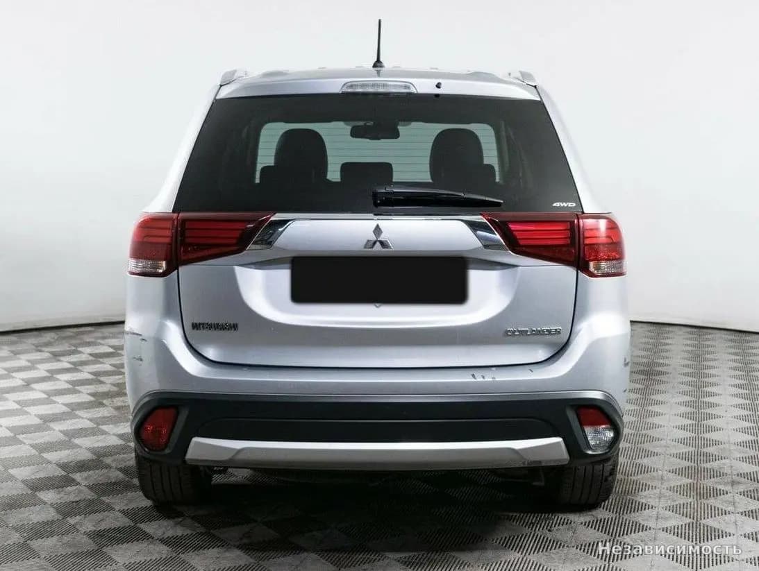 Mitsubishi Outlander 2015 с пробегом — фото 5