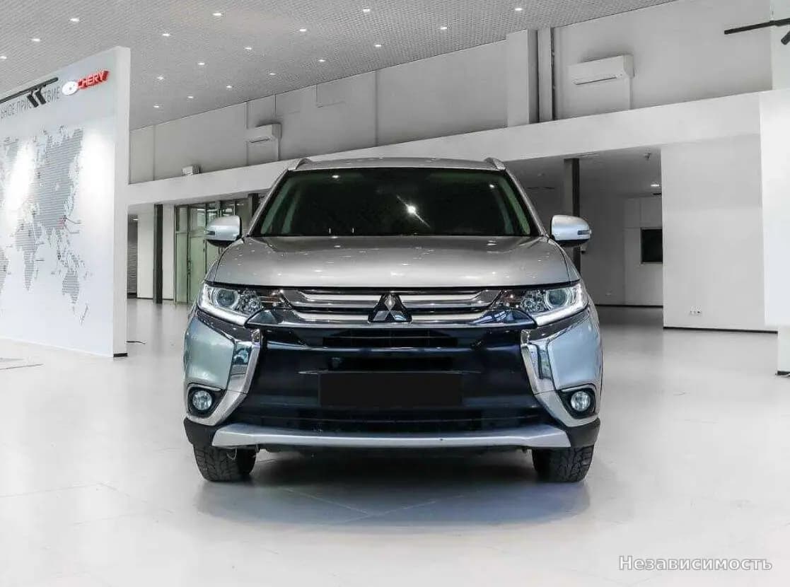 Mitsubishi Outlander 2016 с пробегом — фото 2