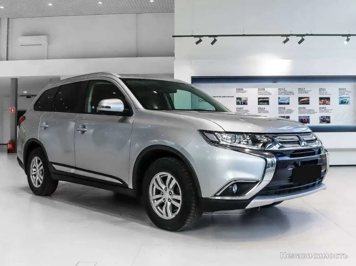 Mitsubishi Outlander 2016 с пробегом — фото 3