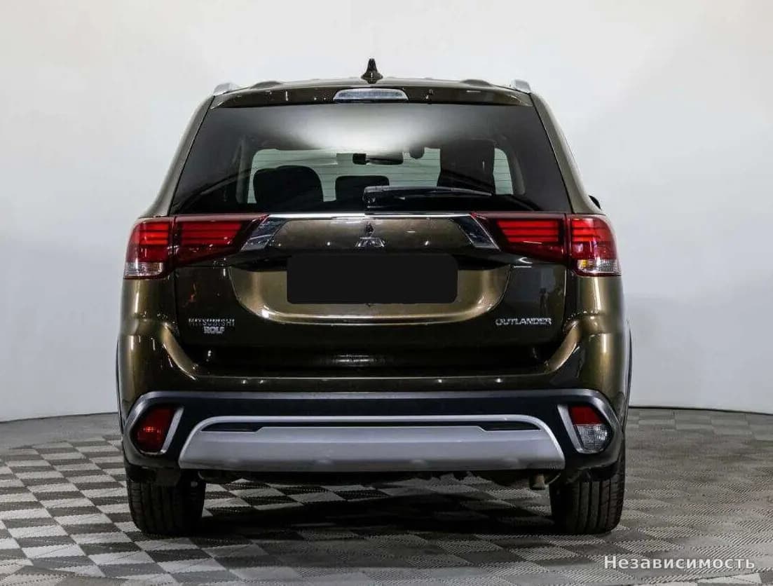 Mitsubishi Outlander 2019 с пробегом — фото 5
