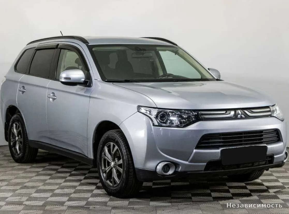 Mitsubishi Outlander 2012 с пробегом — фото 3