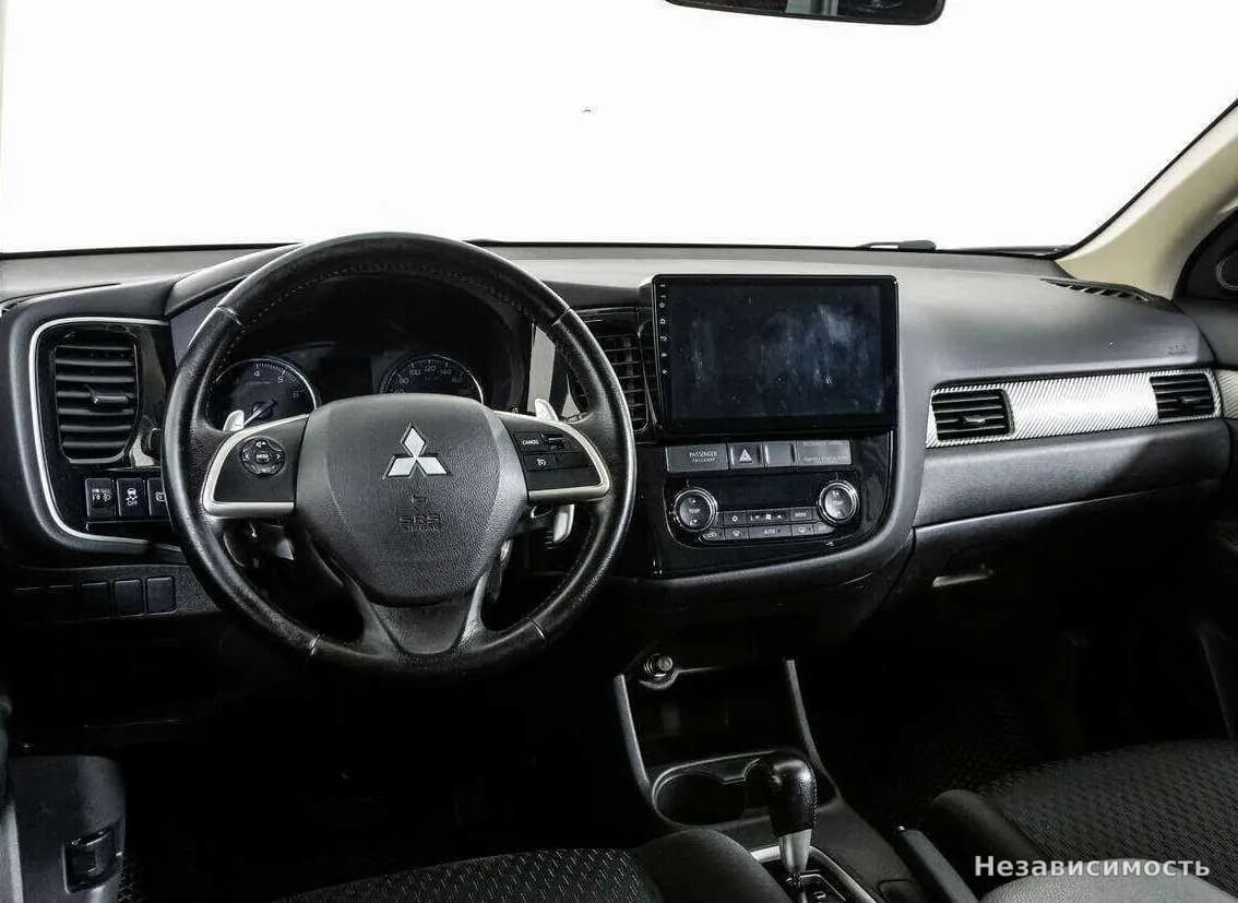 Mitsubishi Outlander 2012 с пробегом — фото 9