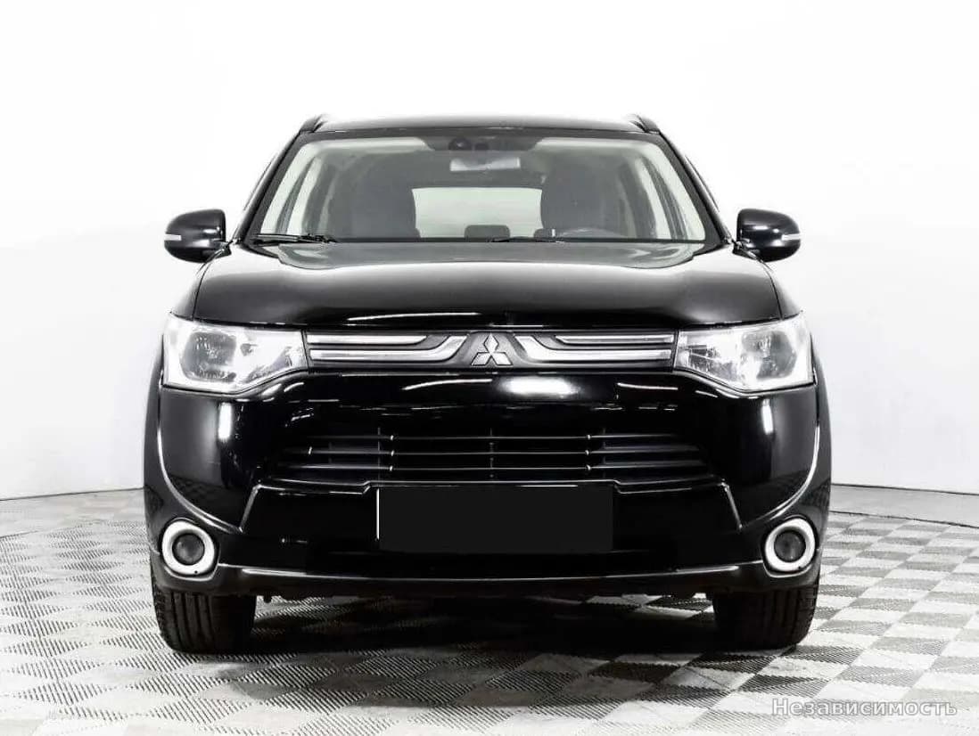 Mitsubishi Outlander 2013 с пробегом — фото 2