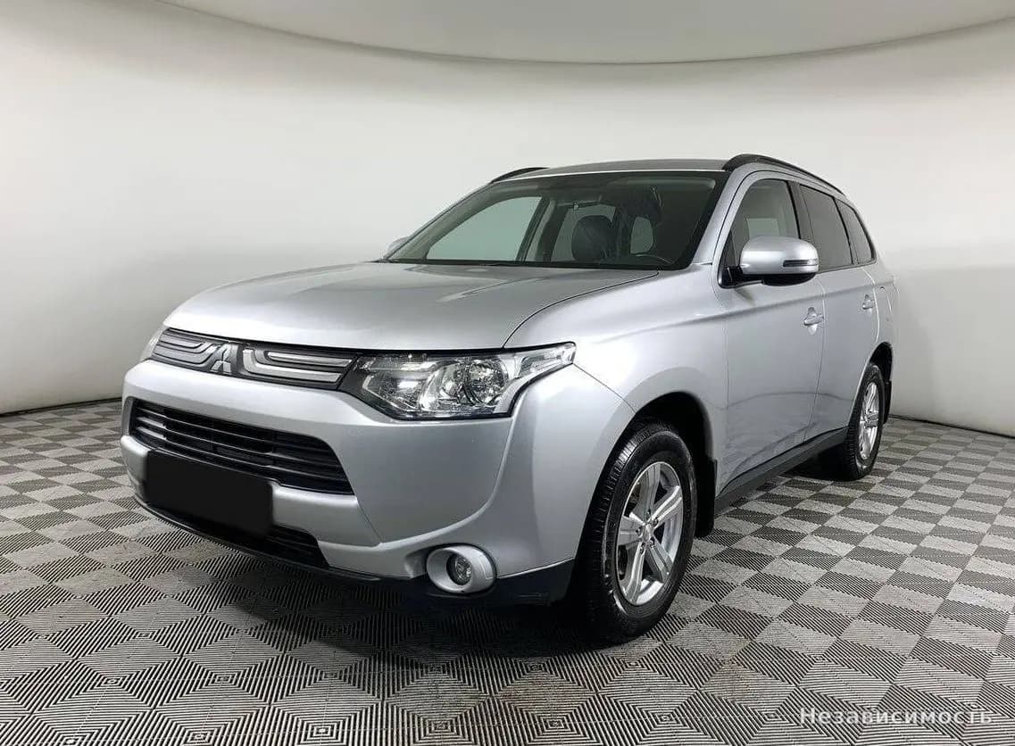 Mitsubishi Outlander, 2013 с пробегом