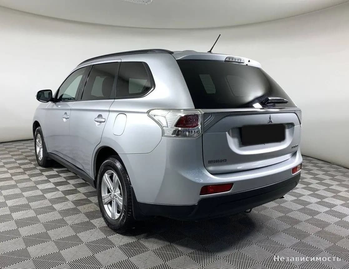 Mitsubishi Outlander 2013 с пробегом — фото 7