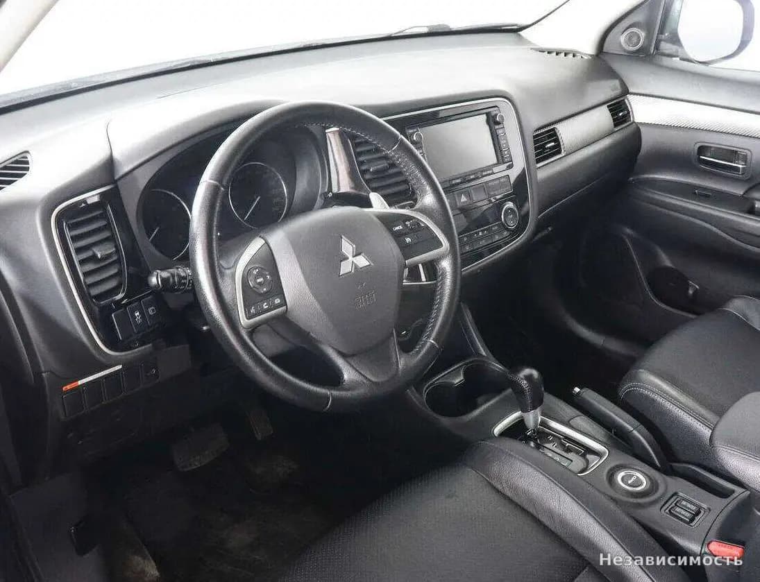 Mitsubishi Outlander 2012 с пробегом — фото 9